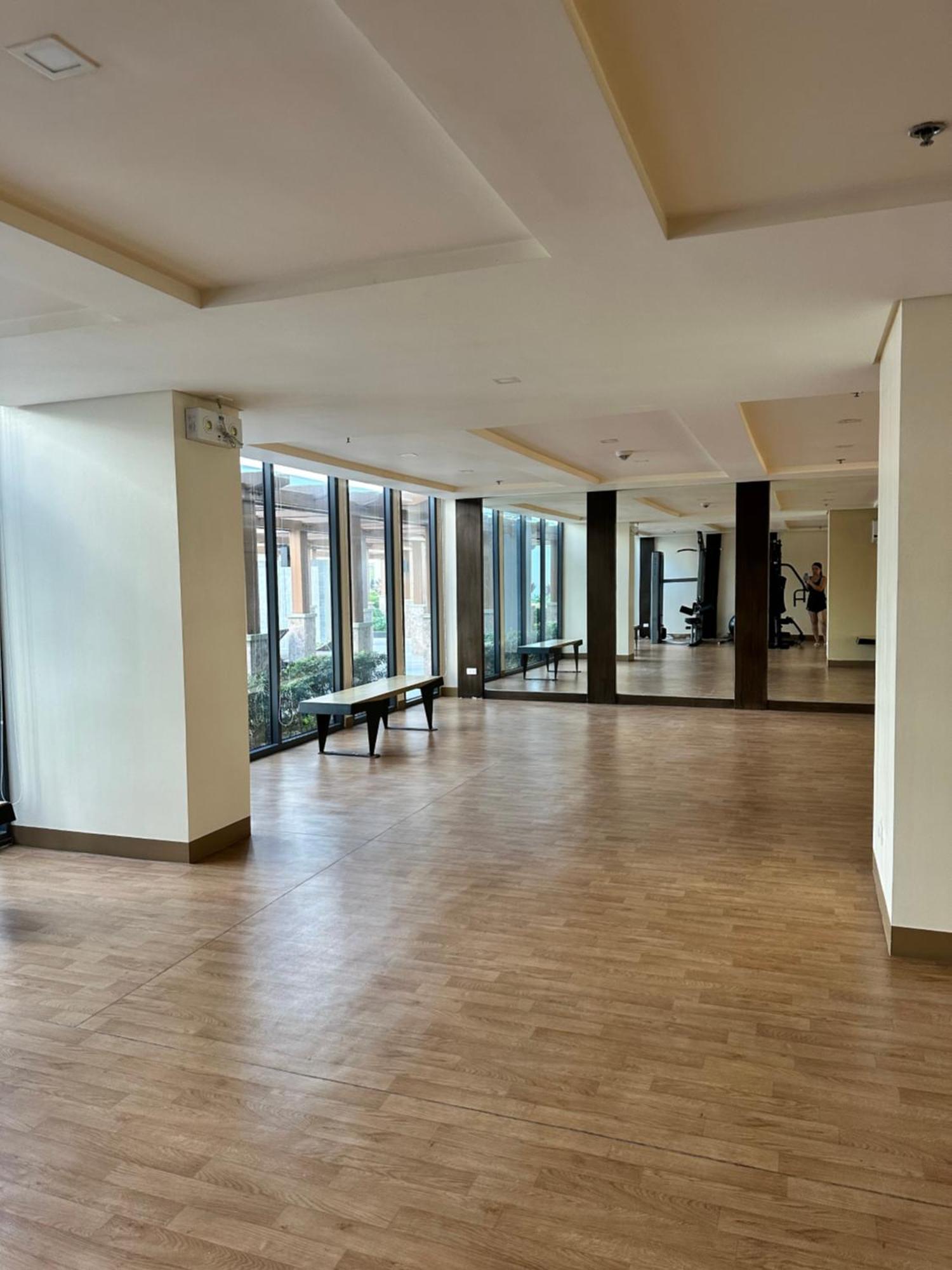 81 Newport Blvd Cluster 4 Unit B 3Rd Flr By Rechelle Nunag Pasay Exterior foto