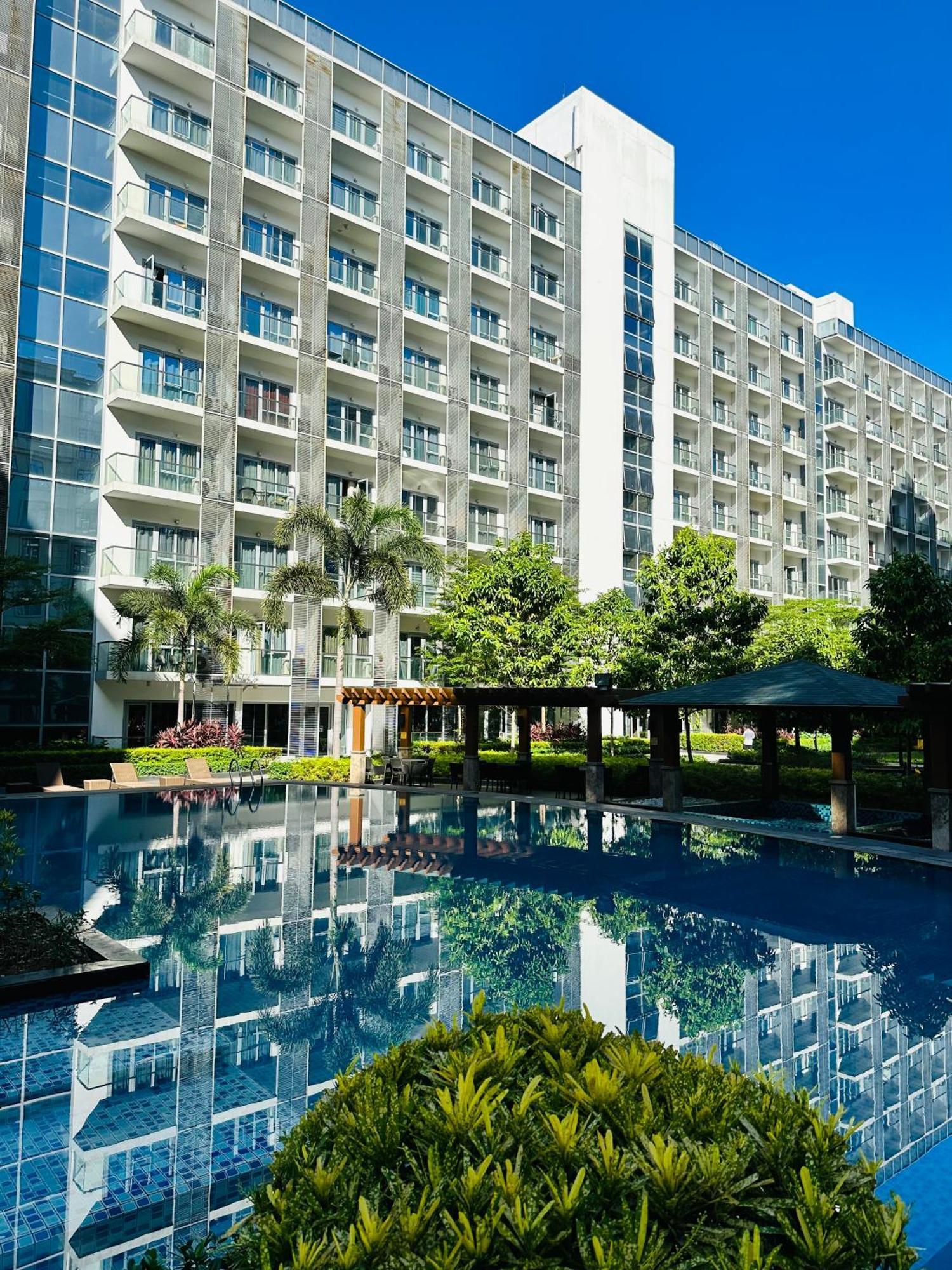 81 Newport Blvd Cluster 4 Unit B 3Rd Flr By Rechelle Nunag Pasay Exterior foto